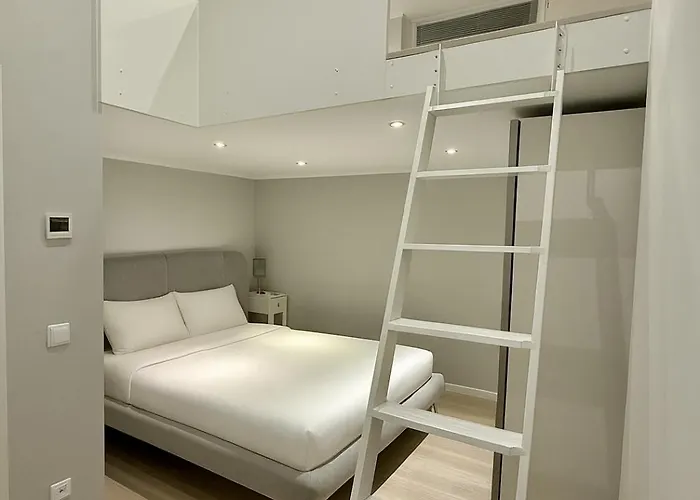 Twenty2 Apartament *